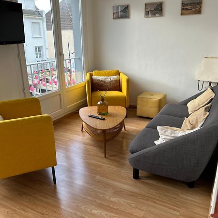 Appartement B De Charme Lumineux นูฟ์ชาเทล-อาร์เดอโลต์ ภายนอก รูปภาพ