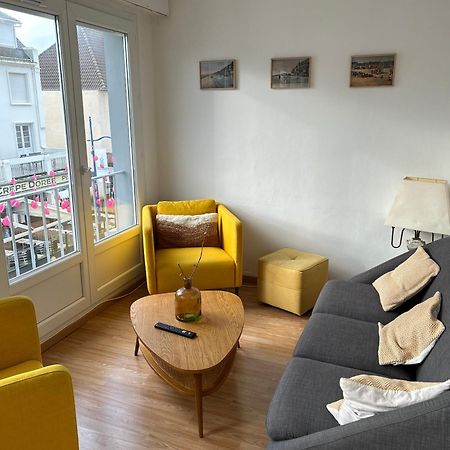 Appartement B De Charme Lumineux นูฟ์ชาเทล-อาร์เดอโลต์ ภายนอก รูปภาพ