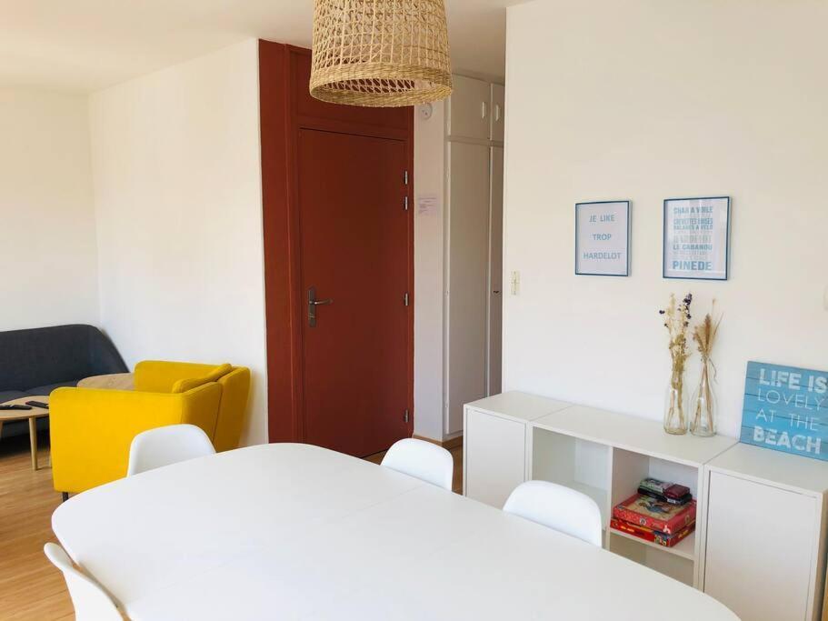 Appartement B De Charme Lumineux นูฟ์ชาเทล-อาร์เดอโลต์ ภายนอก รูปภาพ