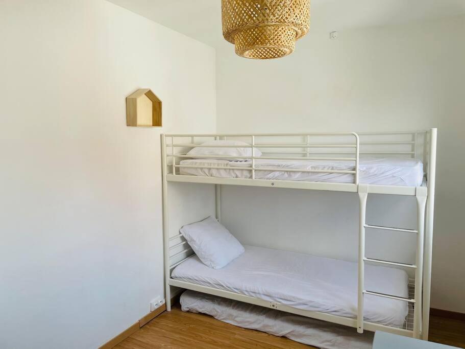Appartement B De Charme Lumineux นูฟ์ชาเทล-อาร์เดอโลต์ ภายนอก รูปภาพ